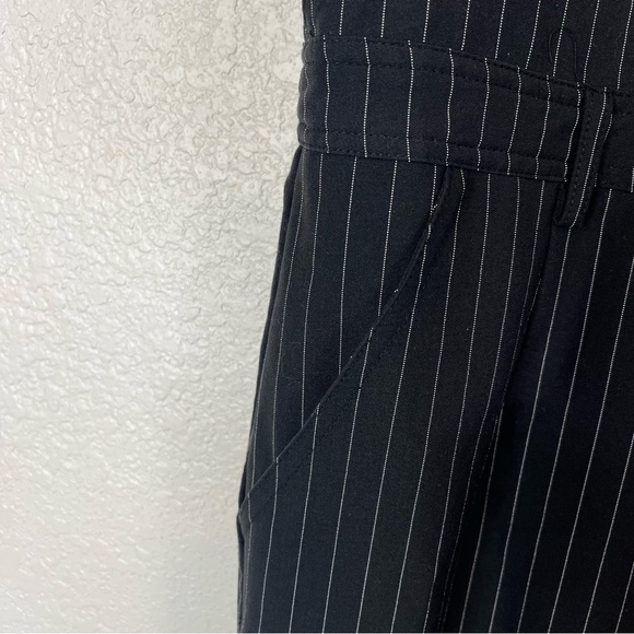 Princess Polly Hayden Black  White Pinstripe Print Wide Leg Overalls Size 12 - Picture 7 of 15